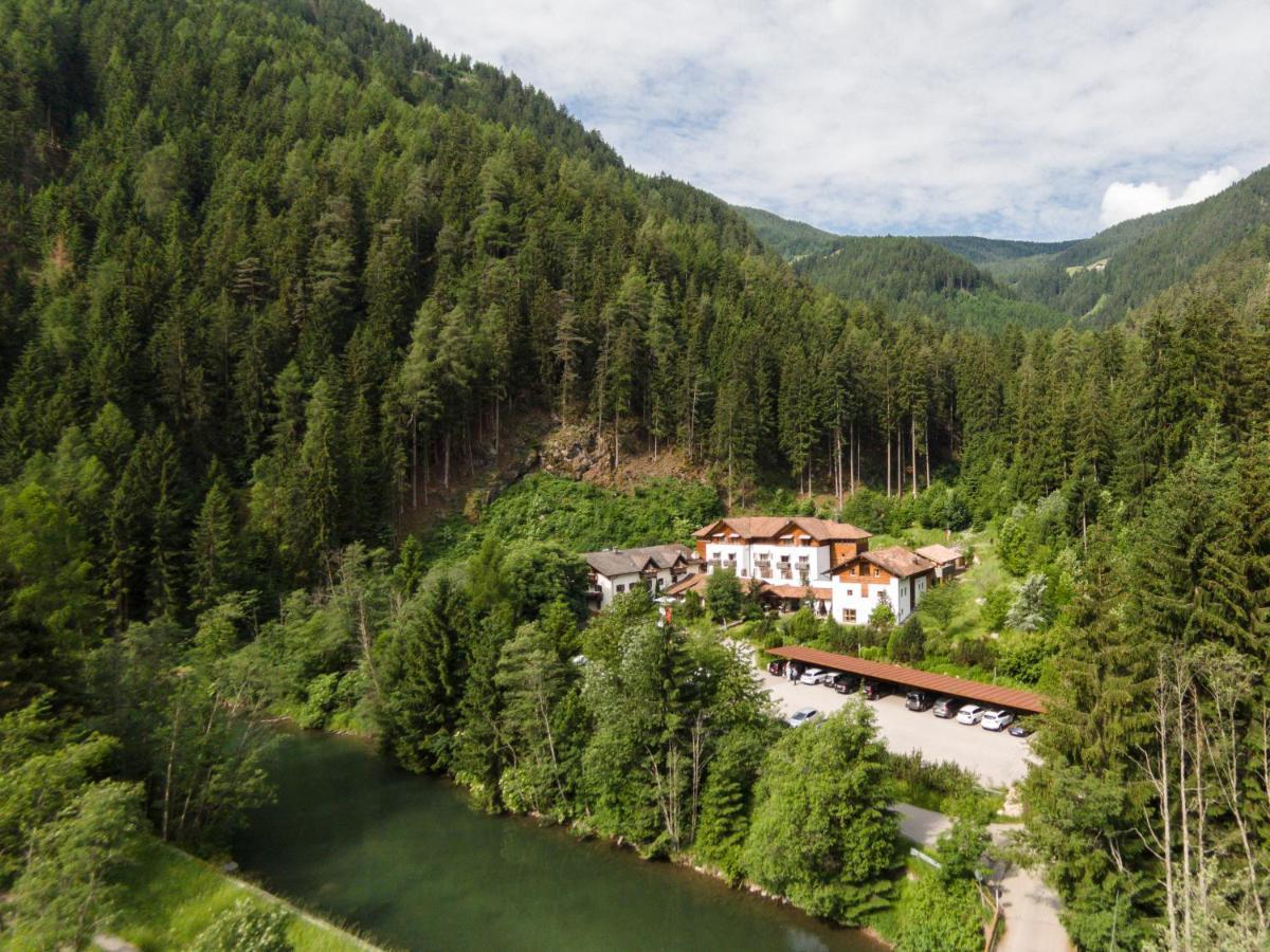 Sarentino Hotel Bad Schoergau מראה חיצוני תמונה