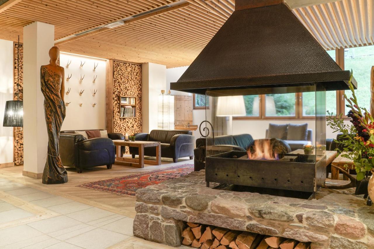 Sarentino Hotel Bad Schoergau מראה חיצוני תמונה